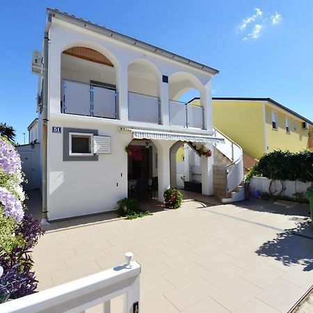 Apartment Lavender Vir Exterior foto