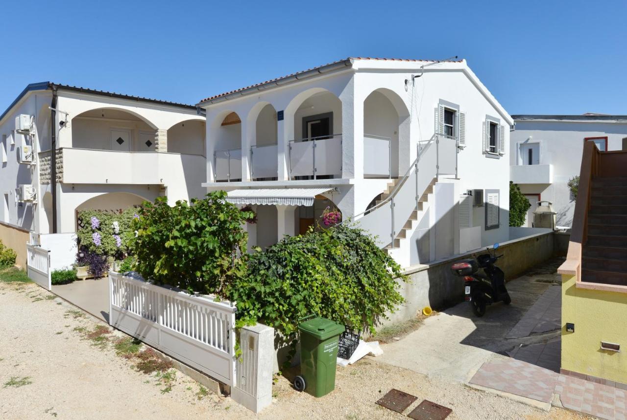 Apartment Lavender Vir Exterior foto